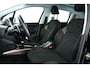 Peugeot 2008 1.2 PureTech Access / Navi / Cruisecontrol / Automaat / Panorama