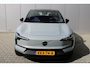Volvo EX30 P5 Long Range Plus Europa 69 kWh | Elektrisch verstelbare voorstoelen | Zwart dak | Stoelverwarming