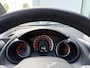 Honda Jazz 1.4-16 Trend Automaat 100 PK. Onverwoestbare auto die nog makkelijk 15 jaar meegaat !!! Alle keuringen toegestaan !! Slechts 49.000 KM !