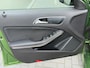Mercedes-Benz A-klasse 180 AMG Night | Panorama | 18" | Camera | Dealeronderhouden !