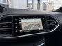Peugeot 308 1.6 e-Turbo GT 205 | Alcantara/Leder | Navigatie | Cruise | Climate | LED | Trekhaak | Sensoren
