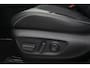 Toyota RAV4 2.5 Hybrid AWD Executive | Panoramadak | Trekhaak (1.650 KG) | Treeplanken | Leder | Dodehoek detectie | JBL | Navigatie | 360 camera | Stoelverwarming | 18 inch