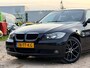 BMW 3-Serie 318i Business Line/ AUTOMAAT/ DAKJE