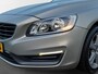 Volvo V60 1.6 T3 Keurig nette en goed onderhouden auto
