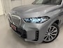 BMW X5 xDrive50e M-Sport SKYSCRAPER/PANO-SKY LOUNGE/TREKHAAK/MERINO LEER COMFORT/LUCHTVERING/H&K/20"M-SPORT/KEYLESS/CAMERA/SHADOW-LINE/NET OH BEURT GEHAD BIJ BMW DEALER/ABSOLUTE NIEUWSTAAT/BTW-AUTO