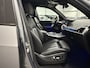BMW X5 xDrive50e M-Sport SKYSCRAPER/PANO-SKY LOUNGE/TREKHAAK/MERINO LEER COMFORT/LUCHTVERING/H&K/20"M-SPORT/KEYLESS/CAMERA/SHADOW-LINE/NET OH BEURT GEHAD BIJ BMW DEALER/ABSOLUTE NIEUWSTAAT/BTW-AUTO