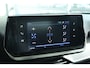 Peugeot 2008 1.2 Turbo Allure | Cruise Control | Trekhaak | Navigatie | Carplay | 17 Inch | Climate Control | LED | Sensoren