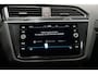 Volkswagen Tiguan 1.5 TSI R-Line * Pano - Trekhaak - Camera - Black Style - ACC - Blind Spot - 20" - IQ Light - Head Up *