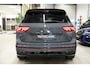 Volkswagen Tiguan 1.5 TSI R-Line * Pano - Trekhaak - Camera - Black Style - ACC - Blind Spot - 20" - IQ Light - Head Up *