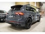 Volkswagen Tiguan 1.5 TSI R-Line * Pano - Trekhaak - Camera - Black Style - ACC - Blind Spot - 20" - IQ Light - Head Up *