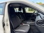 Jeep Avenger Longitude 54 kWh SOH  97,3% | Apple Carplay/Android auto | Parkeersensoren achter | Climate control | Cruise control
