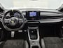 Abarth 600e Abarth Scorpionissima 54 kWh 280pk | Sperdifferentieel | Sport stoelen | Navigatie | Camera