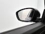 Abarth 600e Abarth Scorpionissima 54 kWh 280pk | Sperdifferentieel | Sport stoelen | Navigatie | Camera