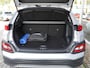 Hyundai Kona Electric EV Fashion 64 kWh | SOH 96% | Head-up display | Cruise control adaptief met stop&go |