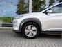 Hyundai Kona Electric EV Fashion 64 kWh | SOH 96% | Head-up display | Cruise control adaptief met stop&go |