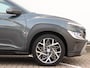 Hyundai Kona 1.6 GDI HEV Fashion Design Sky | Stoel- en stuurverwarming | Apple carplay/Android auto | Achteruitrijcamera | Premium audiosysteem | 18" lichtmetalen velgen |