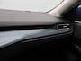 Ford Focus 1.0 EcoBoost Hybrid Active Style | Cruise Control | Climate Control | Navigatie systeem | Apple Carplay & Android Auto | Stuurverwarming | Stoelverwarming | Achteruitrijcamera | Trekhaak |