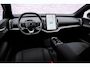 Volvo EX30 P5 Long Range Plus Black Edition Europa 69 kWh | Black Interieur | 20" | Elektrische voorstoelen | Stoel & Stuurverwarming | Harman/Kardon |