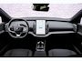 Volvo EX30 P5 Long Range Plus Black Edition Europa 69 kWh | Black Interieur | 20" | Elektrische voorstoelen | Stoel & Stuurverwarming | Harman/Kardon |
