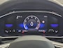 Volkswagen T-Roc 1.0 TSI R-Line | Adaptive cruise | IQ light | Clima | Stoel + stuurverwarming | Carplay | Navi |