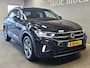 Volkswagen T-Roc 1.0 TSI R-Line | Adaptive cruise | IQ light | Clima | Stoel + stuurverwarming | Carplay | Navi |