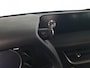 Lexus UX 2.0 250h Style edition /Apple Carplay/Android auto/Adaptieve cruise control/Electronic climate control/Stuur- & stoelverwarming