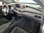 Lexus UX 2.0 250h Style edition /Apple Carplay/Android auto/Adaptieve cruise control/Electronic climate control/Stuur- & stoelverwarming