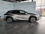 Lexus UX 250h 2.0 Style Edition Trekhaak/Stoel- & stuurverwarming/Camera/Parkeersensoren/Apple Carplay/Android auto
