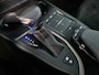 Lexus UX 250h 2.0 Style Edition Trekhaak/Stoel- & stuurverwarming/Camera/Parkeersensoren/Apple Carplay/Android auto