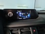 Lexus UX 250h 2.0 Style Edition Trekhaak/Stoel- & stuurverwarming/Camera/Parkeersensoren/Apple Carplay/Android auto