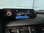 Lexus UX 250h 2.0 Style Edition Trekhaak/Stoel- & stuurverwarming/Camera/Parkeersensoren/Apple Carplay/Android auto