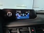 Lexus UX 250h 2.0 Style Edition Trekhaak/Stoel- & stuurverwarming/Camera/Parkeersensoren/Apple Carplay/Android auto