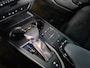 Lexus UX 250h 2.0 Style Edition Trekhaak/Stoel- & stuurverwarming/Camera/Parkeersensoren/Apple Carplay/Android auto