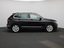 Volkswagen Tiguan 1.5 TSI Elegance 150 PK| Dealeronderhouden | Trekhaak | Navigatie | Achteruitrijcamera | Climatronic ( 3 zones ) | Parkeersensoren + Assistent | Achterklep Elektrisch