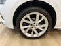 Skoda Kamiq 1.5 TSI ACT Sport Business Airco ECC | Trekhaak | Stoel Verwarming | Cruise Control | LED | Isofix