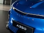 Alpine A390 GT | Bleu Alpine Vision | Sabelt® Alpine sportstoelen in tweekleurig Nappa-leder, elektrisch, verwarmd en met massagefunctie | Pack Driving: Active Driver Assist, Emergency Brake Assist & Handsfree Parking | 21'' gesmede wielen SNOWFLAKE diamantées Noir brillant