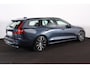 Volvo V60 T6 Recharge AWD Plus Dark - IntelliSafe Assist & Surround - 360º Camera - Harman/Kardon audio - Verwarmde voorstoelen, stuur & achterbank - Parkeersensoren voor & achter - Elektr. bedienb. voorstoelen met geheugen - Inklapbare trekhaak - 18' LMV