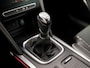 Renault Megane Estate 1.2 TCe Bose Sport (APPLE CARPLAY, NAVIGATIE, LEDER, CAMERA, GETINT GLAS, SPORTSTOELEN, PARKEERSENSOREN, CRUISE, NIEUWSTAAT)