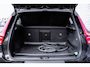 Volvo XC40 1.5 T5 Recharge R-Design | Panorama dak | Stoel/stuurverwarming | Adaptieve cruise control | Harman/Kardon | Elektrische stoelverstelling |