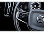 Volvo XC40 1.5 T5 Recharge R-Design | Panorama dak | Stoel/stuurverwarming | Adaptieve cruise control | Harman/Kardon | Elektrische stoelverstelling |
