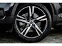 Volvo XC40 1.5 T5 Recharge R-Design | Panorama dak | Stoel/stuurverwarming | Adaptieve cruise control | Harman/Kardon | Elektrische stoelverstelling |