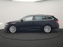Skoda Octavia Combi 1.4 TSI iV PHEV Business Edition 204pk Dealer O.H. | Panodak | Adaptive Cruise | Voorstoelen Verwarmd | Crystal LED | Keyless | Apple Carplay | Sfeerverlichting | Navigatie | DAB | Plug In Hybrid |