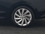 Skoda Octavia Combi 1.4 TSI iV PHEV Business Edition 204pk Dealer O.H. | Panodak | Adaptive Cruise | Voorstoelen Verwarmd | Crystal LED | Keyless | Apple Carplay | Sfeerverlichting | Navigatie | DAB | Plug In Hybrid |