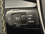Peugeot 208 1.2 PureTech GT Pack Panoramadak | Automaat | Camera | 17 LMV | Clima | Leder/Alcantara | 3D Dashboard | Carplay | Bluetooth | LED  | Achteruitrijcamera | Apple Carplay/Android Auto|telefoonintegratie premium | Elektrische ramen achter