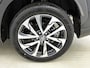 Toyota Corolla Cross Hybrid 200 Style | Trekhaak afneembaar | Half lederen bekleding | Stoelverwarming | Dodehoek detectie | Parkeersensoren voor+achter | Elektrische achterklep |
