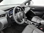 Toyota Corolla Cross Hybrid 200 Style | Trekhaak afneembaar | Half lederen bekleding | Stoelverwarming | Dodehoek detectie | Parkeersensoren voor+achter | Elektrische achterklep |