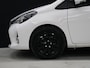 Toyota Yaris 1.5 Hybrid Trend [CRUISE CONTROL, ACHTERUITRIJCAMERA, PDC V+A, NAVIGATIE, CLIMATE CONTROL, LEDERENSTUUR, BLUETOOTH, LED, NIEUWSTAAT]