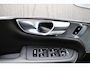 Volvo XC90 T8 455PK Automaat Plug-in hybrid AWD Ultimate Dark / Bowers & Wilkins / Luchtvering / Head Up Display / 360 Camera / Massagestoelen / Gelaagde Zijruiten / Trekhaak /
