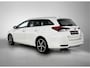 Toyota Auris Touring Sports 1.8 Hybrid Dynamic Ultimate | Stoelverwarming | Buitenspiegels Elektrisch Verstel/inklapbaar | Cruise Control | Climate Control | Achteruitrijcamera | Parkeersensoren voor+achter | 17" Velgen |