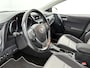 Toyota Auris Touring Sports 1.8 Hybrid Dynamic Ultimate | Stoelverwarming | Buitenspiegels Elektrisch Verstel/inklapbaar | Cruise Control | Climate Control | Achteruitrijcamera | Parkeersensoren voor+achter | 17" Velgen |